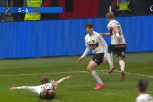 炸裂！瑞典超半场进11球！索尔纳1-5追平最终5-6惨遭绝杀